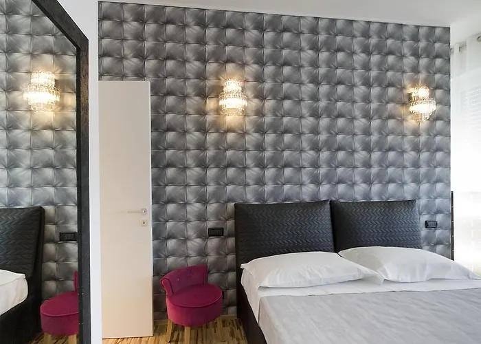 Attico Stema Luxury شقة